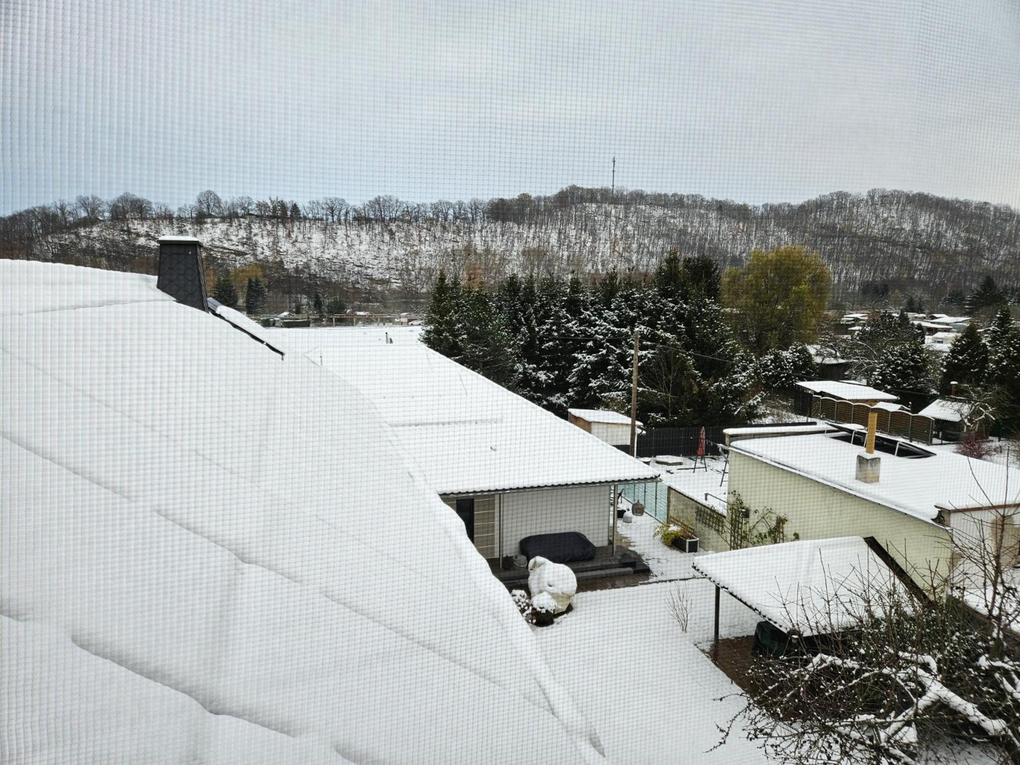 Apartments Am Saalebogen Mit Gartenterrasse, Grillkamin, Freie Parkplaetze Rudolstadt Luaran gambar