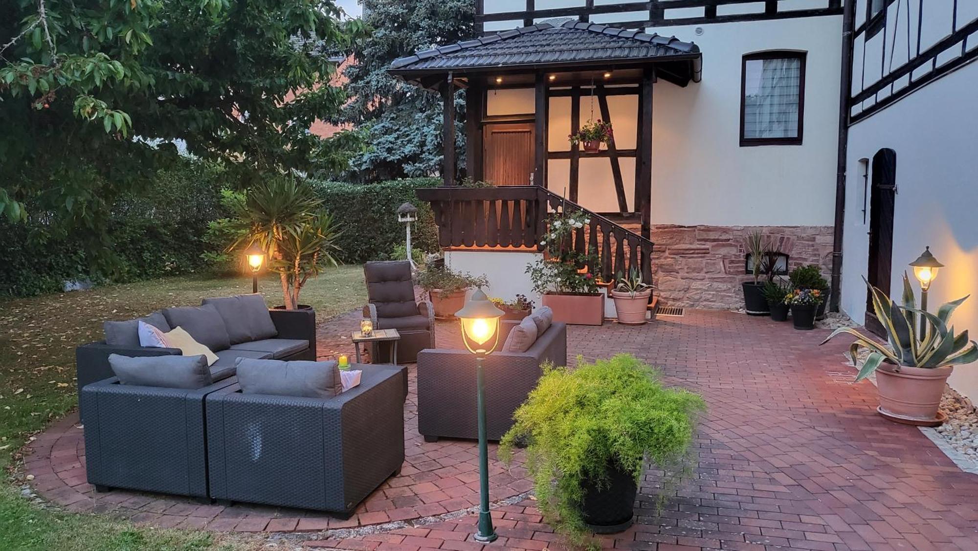 Apartments Am Saalebogen Mit Gartenterrasse, Grillkamin, Freie Parkplaetze Rudolstadt Luaran gambar